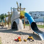 652, Seepark *