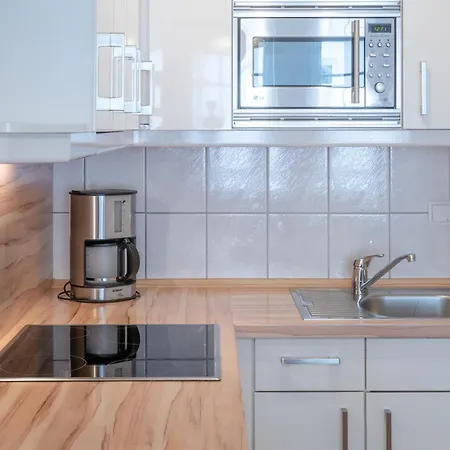 アパート 652, Seepark